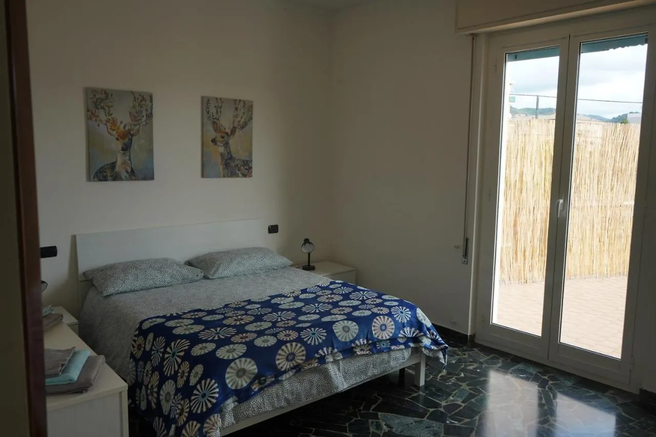 Casetta al mare Albisola Superiore 0*,  Italia